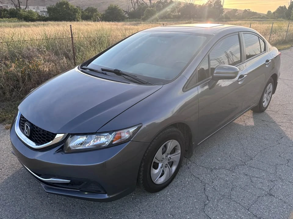 2014 Honda Civic 9th Gen - Image 7 of 12