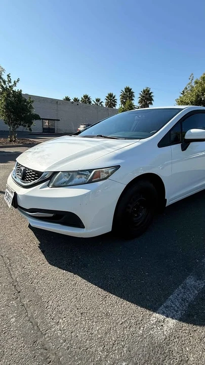 2014 Honda Civic 9th Gen - Image 11 of 13