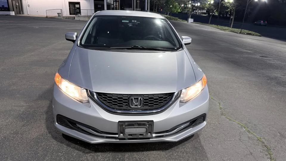 2014 Honda Civic 9th Gen - Image 4 of 20