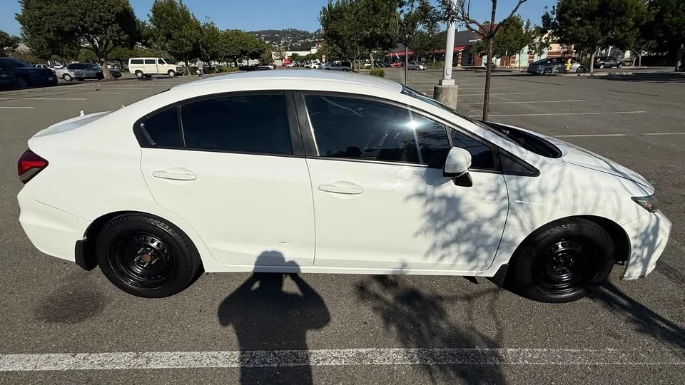 2014 Honda Civic 9th Gen - Image 6 of 13