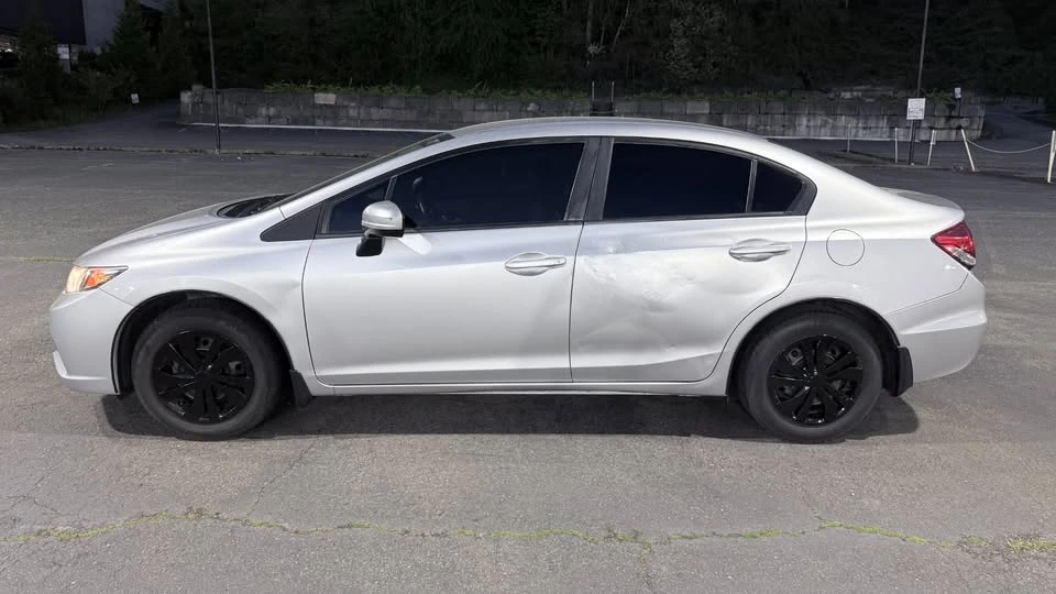 2014 Honda Civic 9th Gen - Image 6 of 20