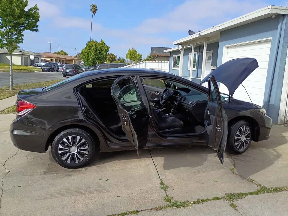 2014 Honda Civic 9th Gen - Image 16 of 20