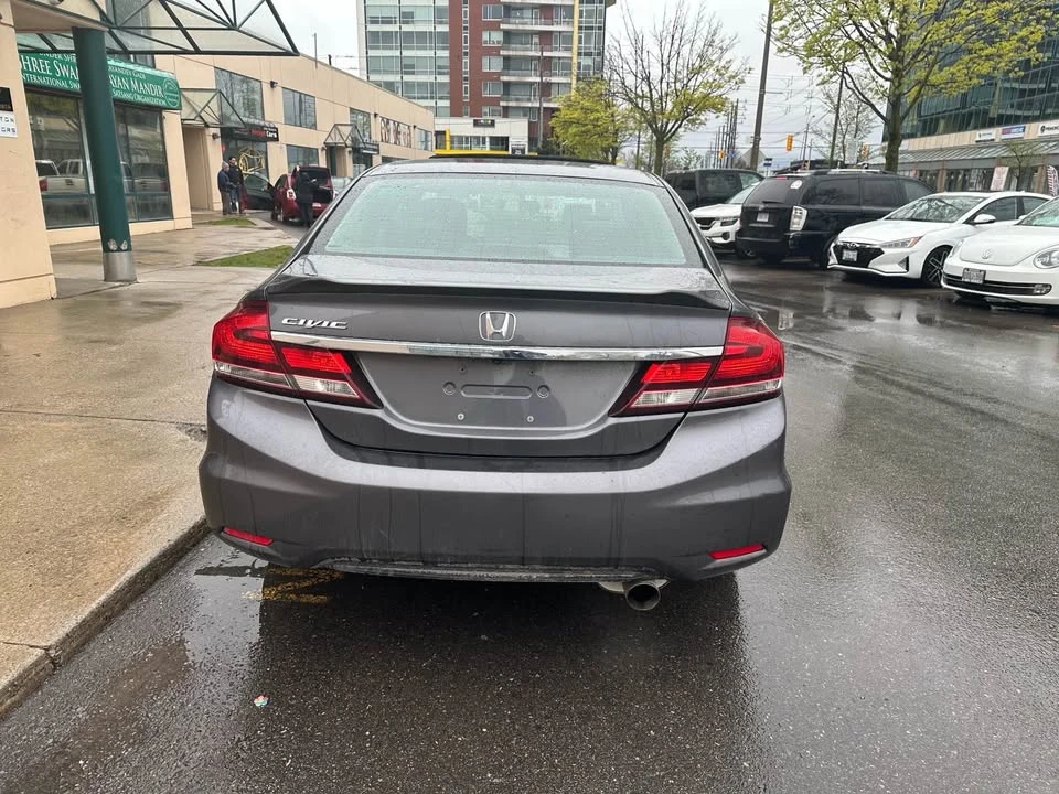 2014 Honda Civic 9th Gen - Image 4 of 16