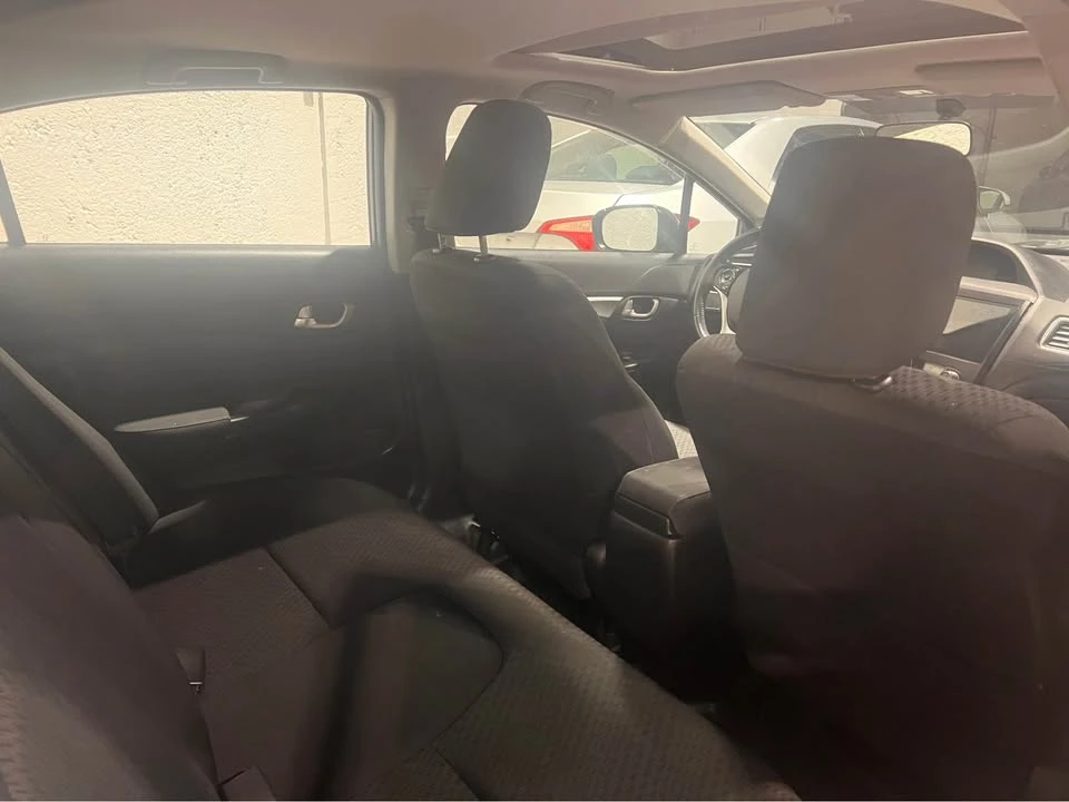 2014 Honda Civic 9th Gen - Image 9 of 16