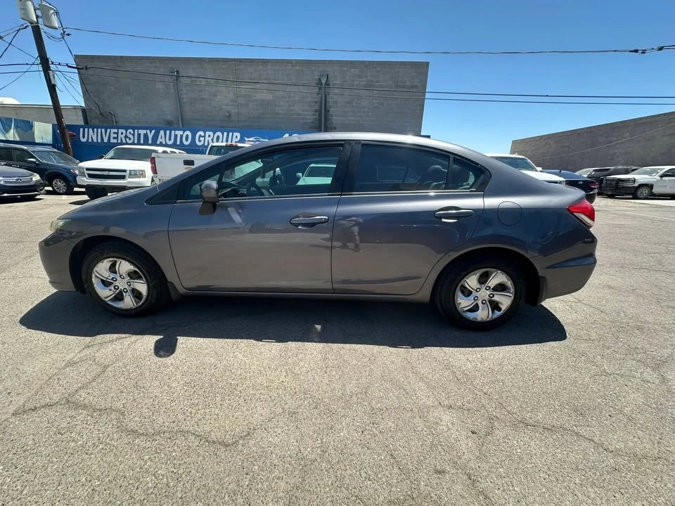 2014 Honda Civic 9th Gen - Image 4 of 15