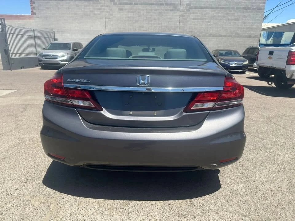 2014 Honda Civic 9th Gen - Image 3 of 15