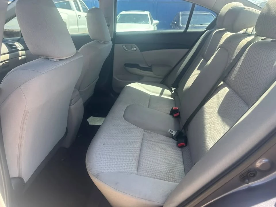 2014 Honda Civic 9th Gen - Image 11 of 15