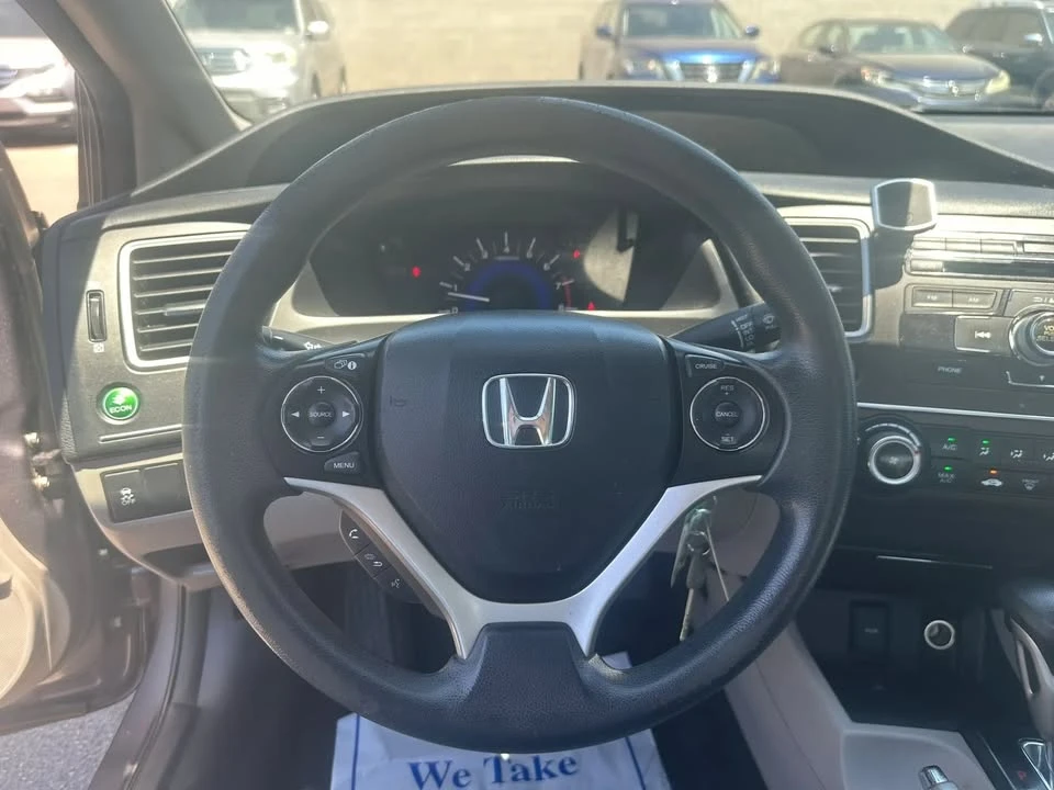 2014 Honda Civic 9th Gen - Image 10 of 15