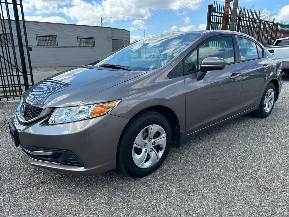 2014 Honda Civic 9th Gen - Image 3 of 20