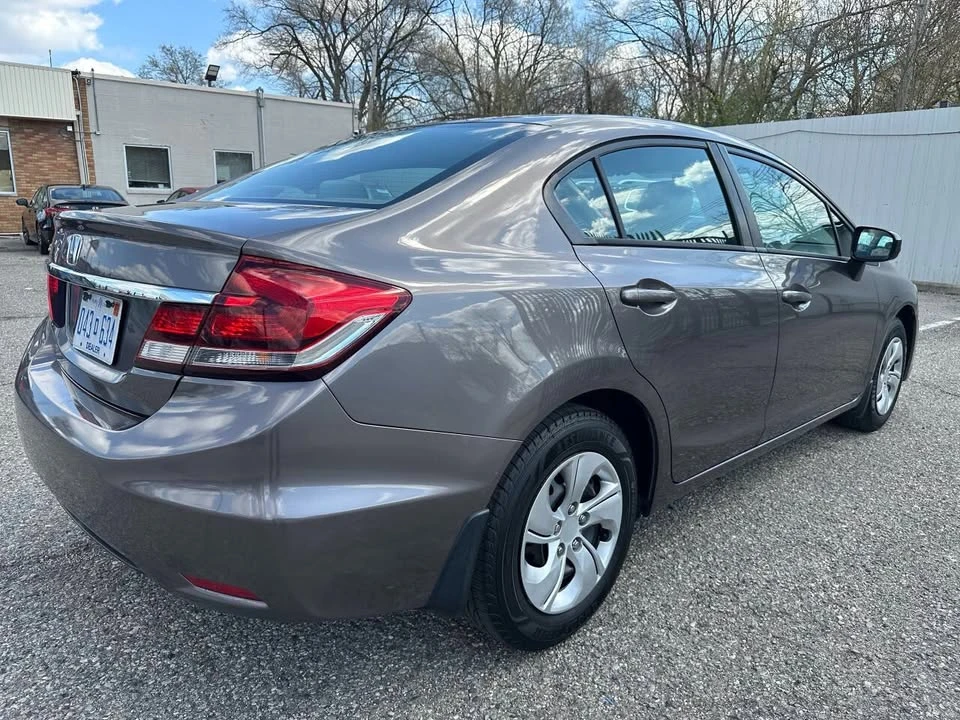 2014 Honda Civic 9th Gen - Image 7 of 20