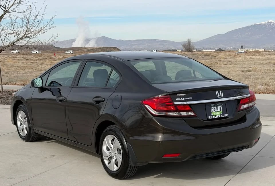 2014 Honda Civic 9th Gen - Image 8 of 20