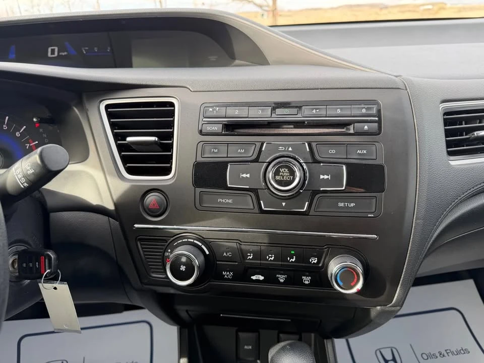 2014 Honda Civic 9th Gen - Image 16 of 20