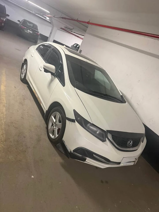 2014 Honda Civic 9th Gen - Image 3 of 12
