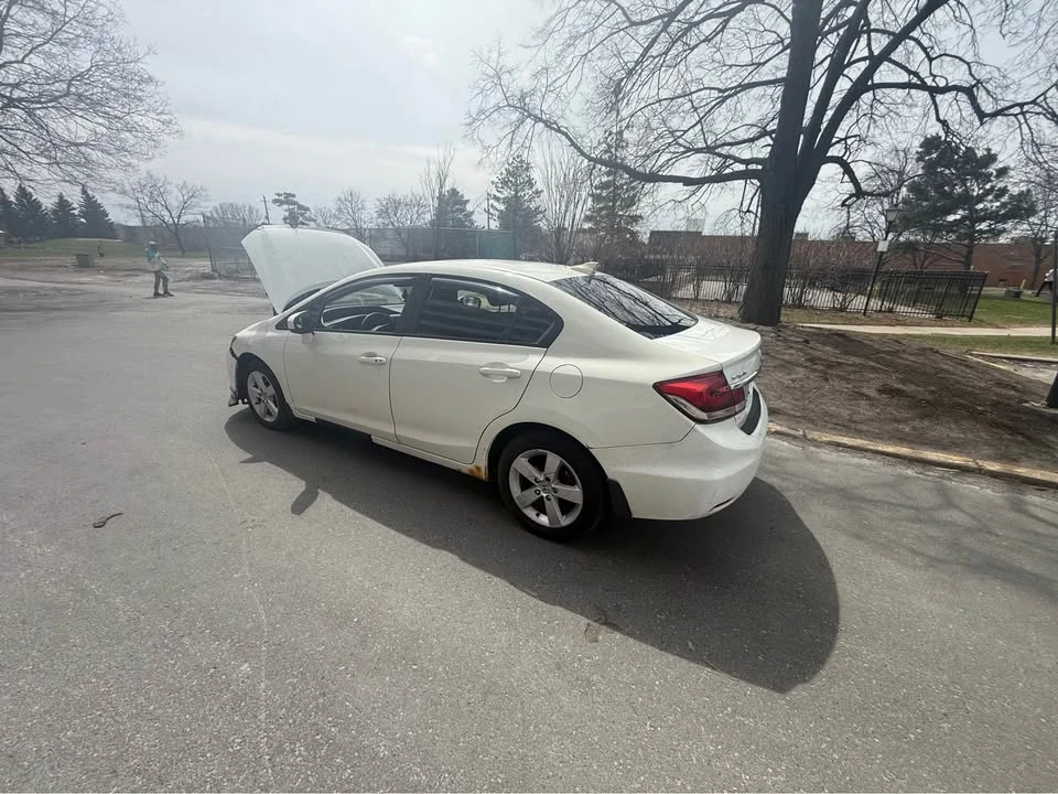 2014 Honda Civic 9th Gen - Image 6 of 12