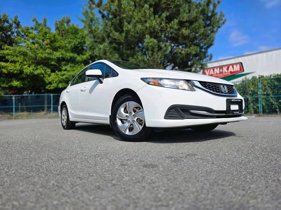 2014 Honda Civic 9th Gen - Image 17 of 18