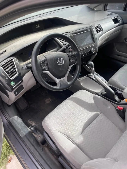 2014 Honda Civic 9th Gen - Image 5 of 7