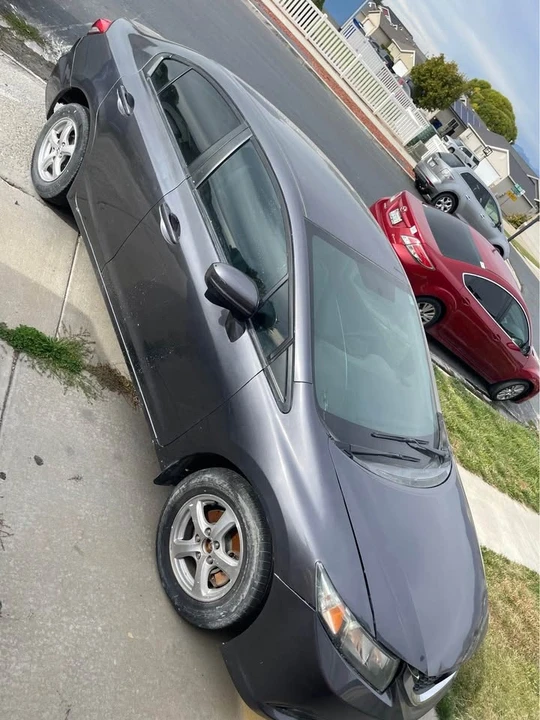 2014 Honda Civic 9th Gen - Image 2 of 7