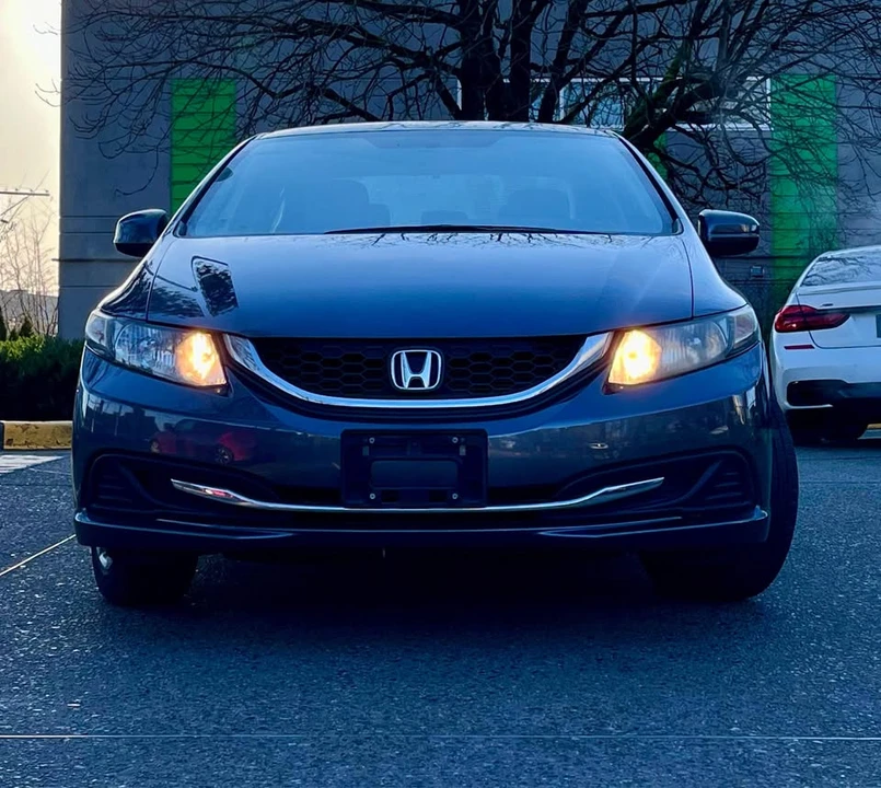 2014 Honda Civic 9th Gen - Image 2 of 12