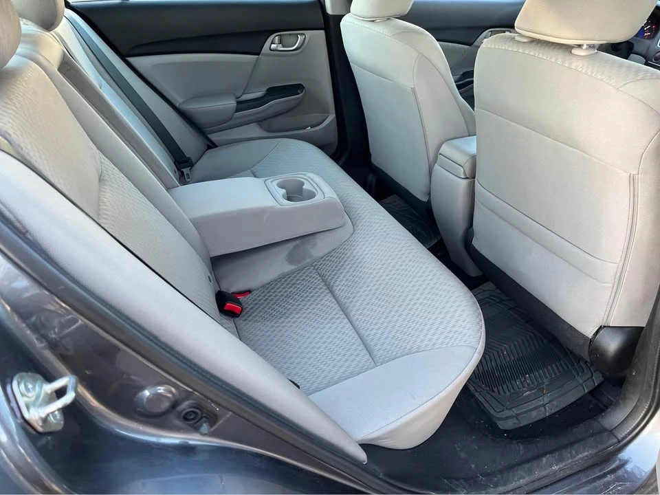 2014 Honda Civic 9th Gen - Image 9 of 12