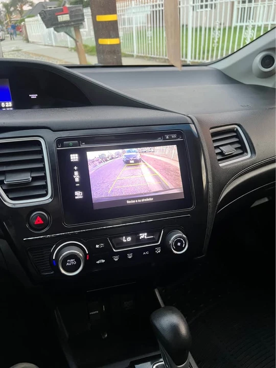2014 Honda Civic 9th Gen - Image 9 of 12