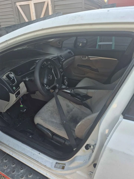 2014 Honda Civic 9th Gen - Image 5 of 7