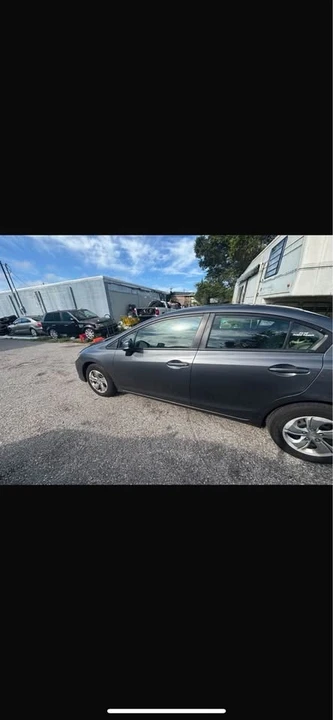 2014 Honda Civic 9th Gen - Image 7 of 10