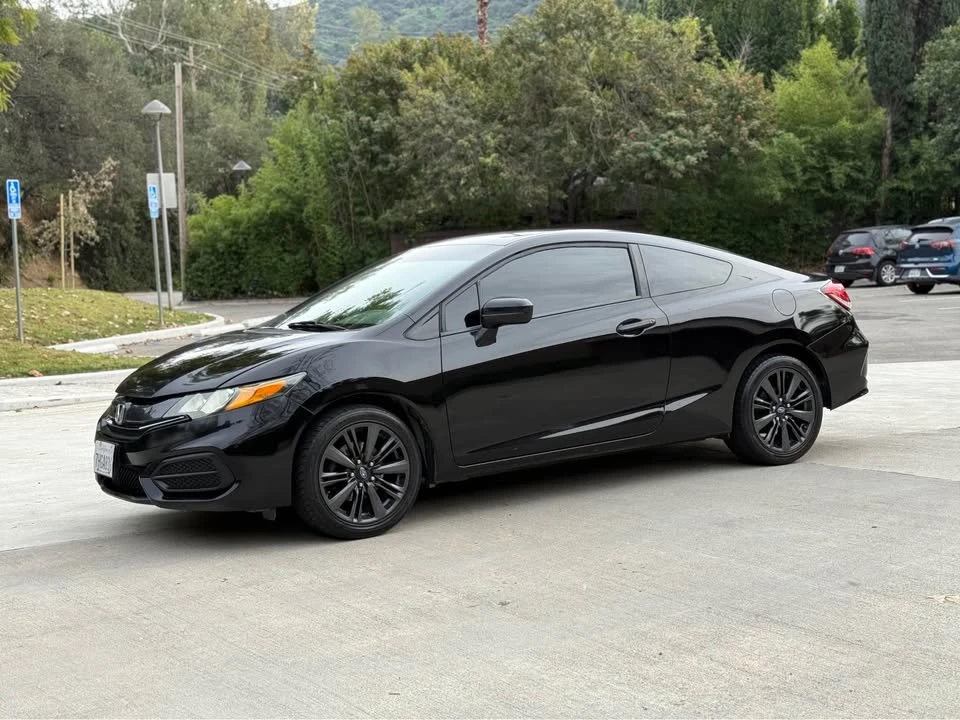 2014 Honda Civic 9th Gen - Image 9 of 16