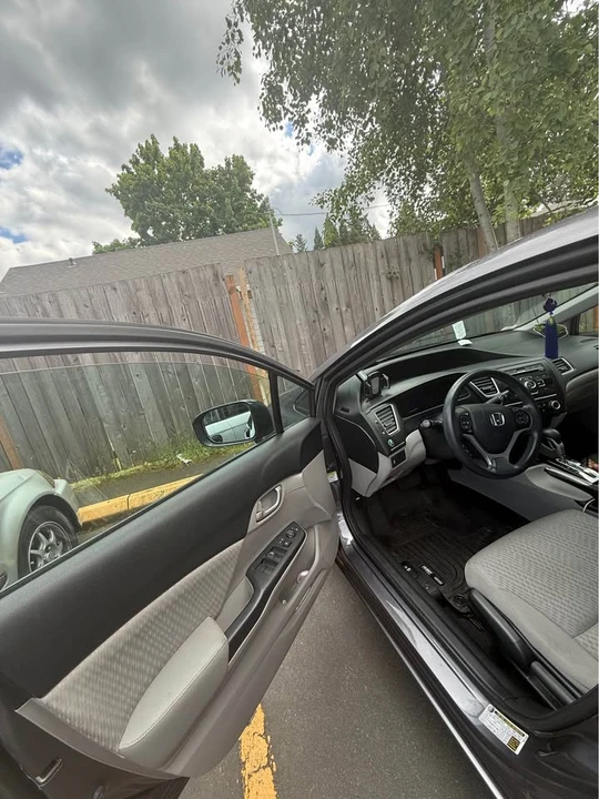 2014 Honda Civic 9th Gen - Image 7 of 10