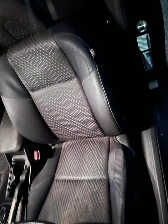 2014 Honda Civic 9th Gen - Image 10 of 12