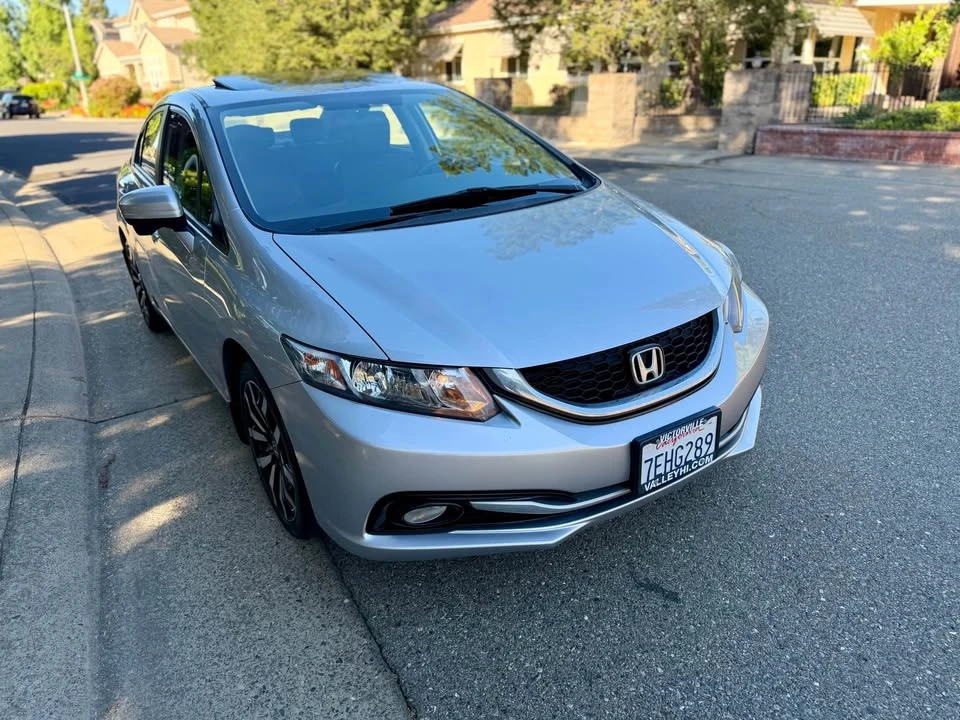 2014 Honda Civic 9th Gen - Image 2 of 16