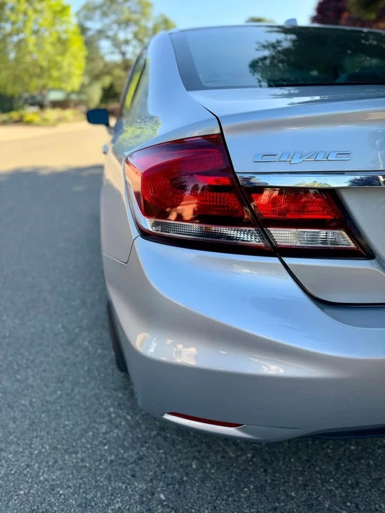 2014 Honda Civic 9th Gen - Image 6 of 16