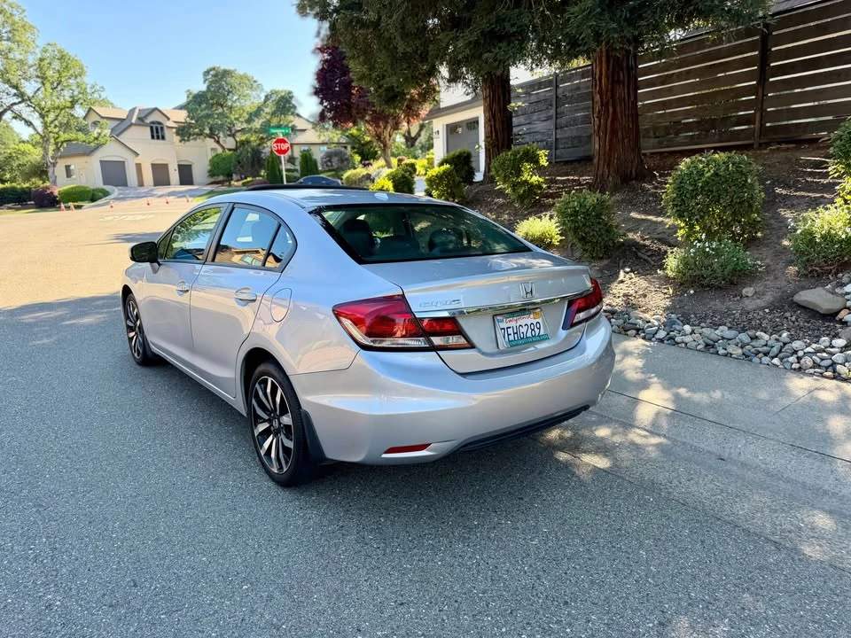 2014 Honda Civic 9th Gen - Image 5 of 16