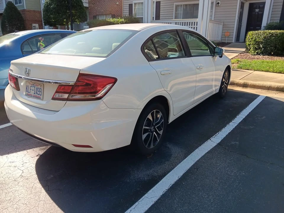 2014 Honda Civic 9th Gen - Image 2 of 6