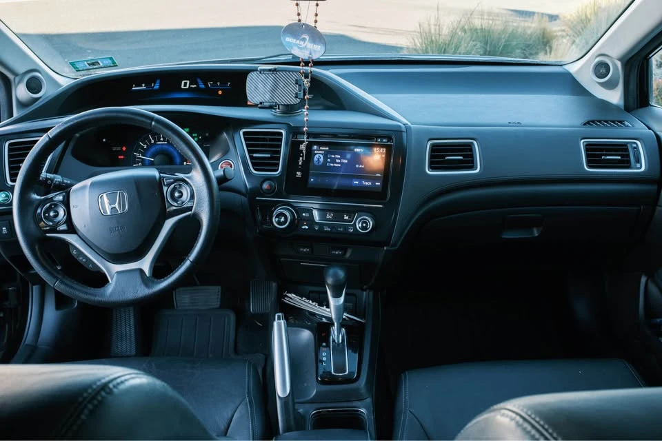 2014 Honda Civic 9th Gen - Image 14 of 20