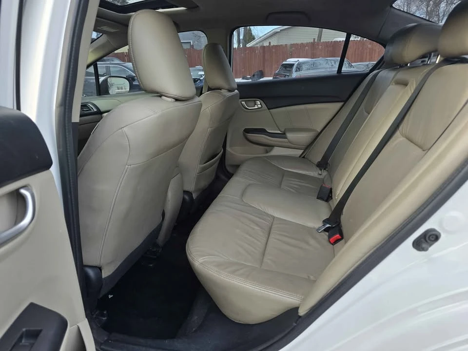 2014 Honda Civic 9th Gen - Image 7 of 11