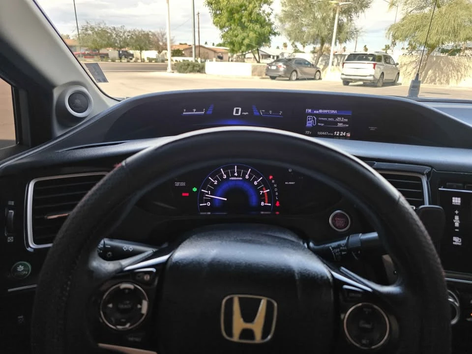 2014 Honda Civic 9th Gen - Image 4 of 8