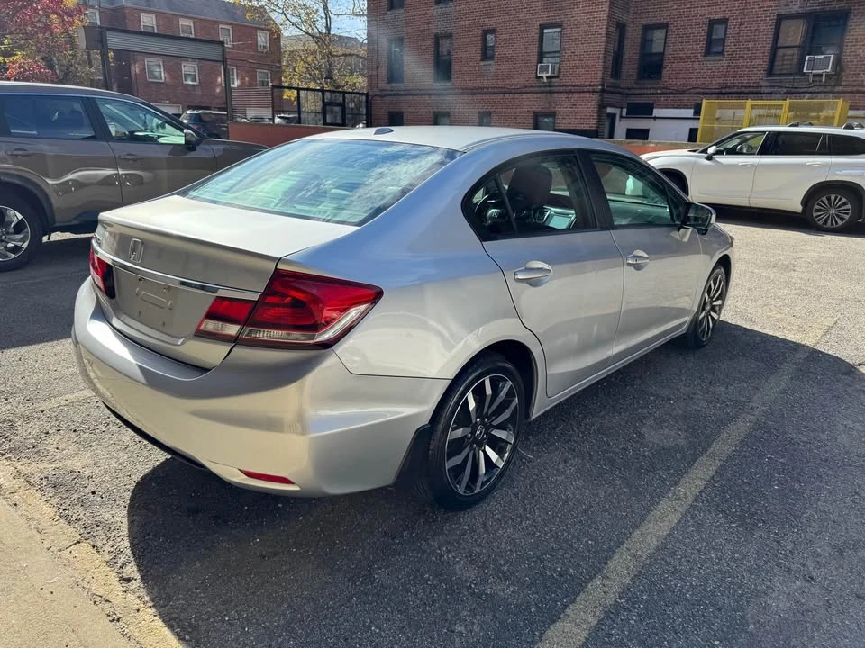 2014 Honda Civic 9th Gen - Image 4 of 16
