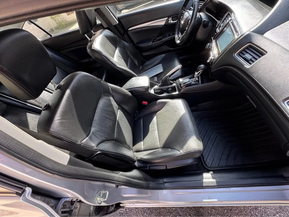 2014 Honda Civic 9th Gen - Image 10 of 16