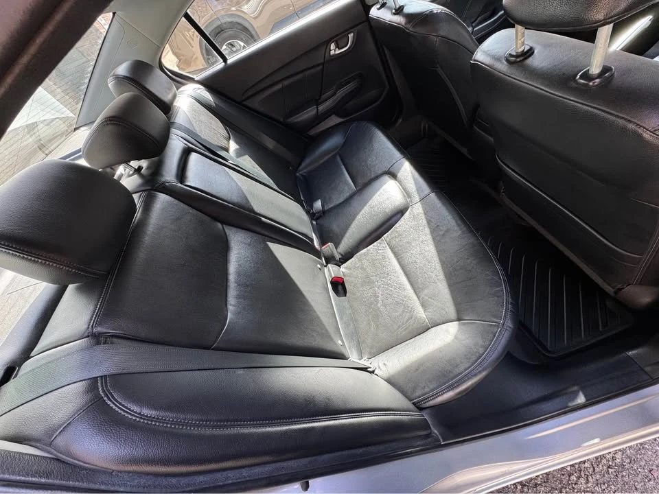 2014 Honda Civic 9th Gen - Image 12 of 16