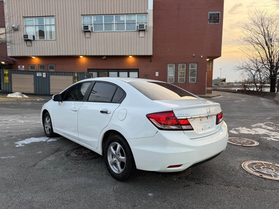 2014 Honda Civic 9th Gen - Image 4 of 15