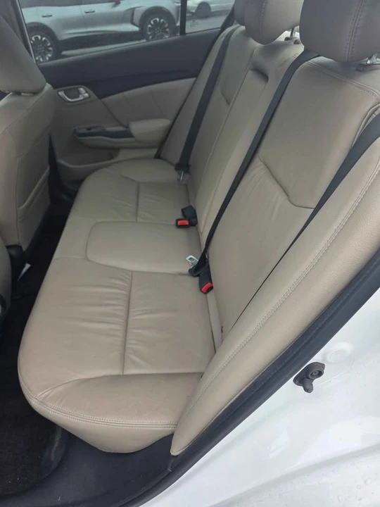 2014 Honda Civic 9th Gen - Image 10 of 16