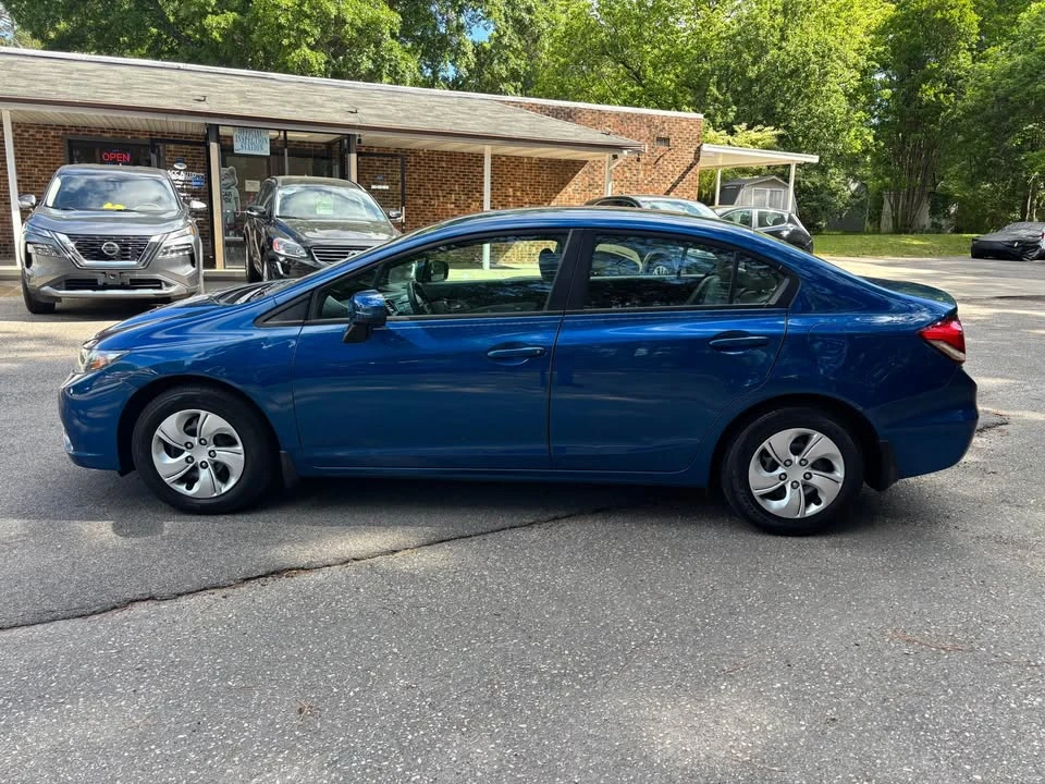 2014 Honda Civic 9th Gen - Image 8 of 20
