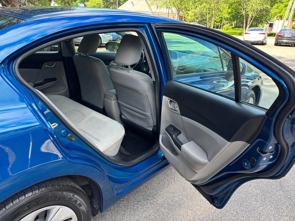 2014 Honda Civic 9th Gen - Image 11 of 20