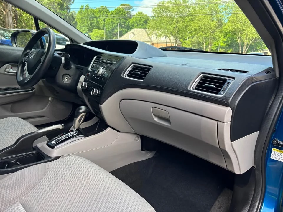 2014 Honda Civic 9th Gen - Image 18 of 20