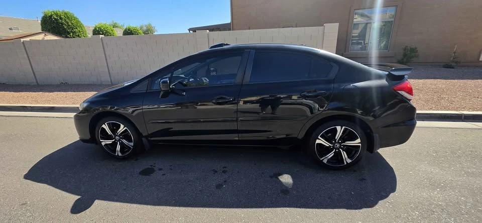 2014 Honda Civic 9th Gen - Image 9 of 17