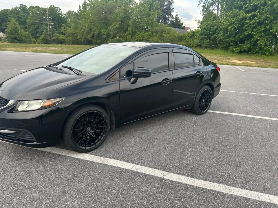 2014 Honda Civic 9th Gen - Image 7 of 10