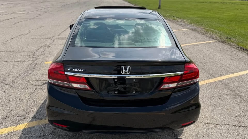 2014 Honda Civic 9th Gen - Image 8 of 17