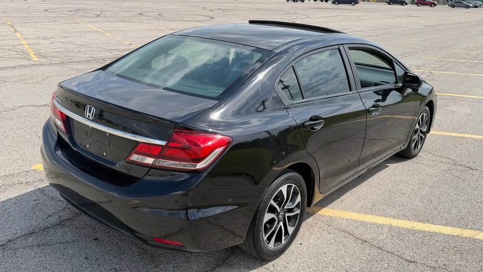 2014 Honda Civic 9th Gen - Image 5 of 15