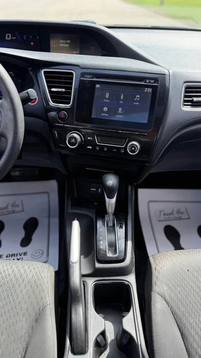 2014 Honda Civic 9th Gen - Image 13 of 15
