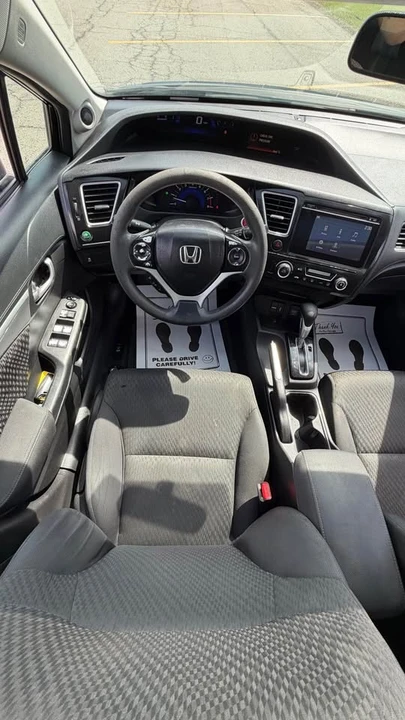 2014 Honda Civic 9th Gen - Image 10 of 15